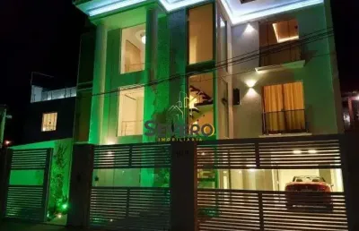 Casa com 4 quartos à venda na Rua Edma Rodrigues Valadão, 525, Camboinhas, Niterói