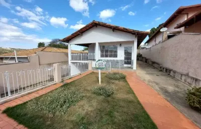Casa com 3 dormitórios à venda, 176 m² por r$ 879.000 - centro - lagoa santa/mg