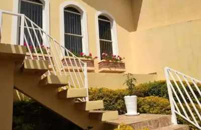 Casa com 3 quartos à venda no jardim paulista, campo limpo paulista  por r$ 690.000