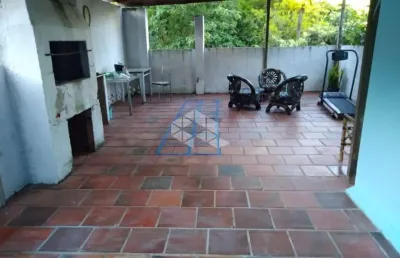 Casa com 2 quartos à venda na rua soldado josé da silva, 324, agronomia, porto alegre, 112 m2 por r$ 275.000