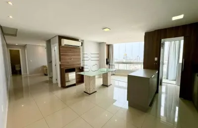 Apartamento com 3 quartos à venda na rua souza dutra, 826, estreito, florianópolis por r$ 1.230.000