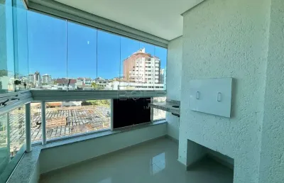 Apartamento com 2 quartos à venda na rua afonso pena, 634, estreito, florianópolis por r$ 750.000
