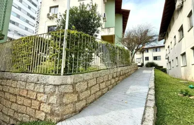 Apartamento com 2 quartos à venda na rua professor clementino de brito, 362, capoeiras, florianópolis por r$ 325.000