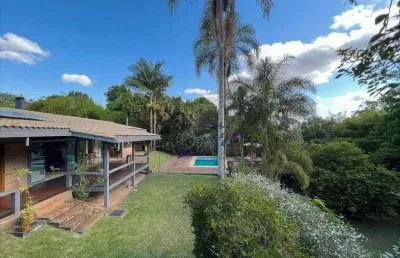 Linda casa térrea e contemporânea - condomínio reserva do peroba
