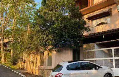Casa com 4 quartos / suítes à venda, 433 m²  - granja viana - fazendinha - carapicuíba/sp