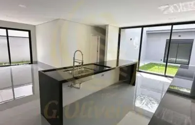 Casa de luxo em condomínio: 3 suítes, 4 banheiros, 2 vagas na cidade de itupeva-sp - residencial pecan. 172m² de sofisticação!