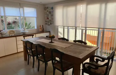 Casa em condomínio em jundiaí-sp  4 quartos, 3 suítes, 4 banheiros  jardim santa teresa  304m²  imperdível!