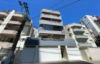 Segunda quadra à venda, com 2 quartos, 2 vagas,  203m²