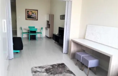 Todo mobiliado (60 m ²) divididos em sala, + qto  + dependência revertida corredor