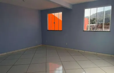Locação santa cruz da serra casa e apartamento de 2 quartos com garagem.