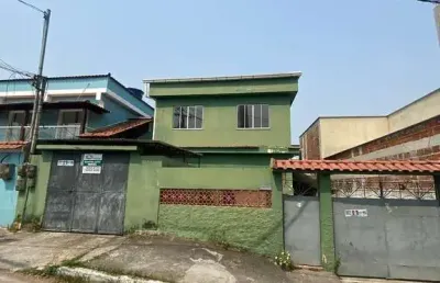 Casa em santa cruz da serra com rgi em ponto comercial!!