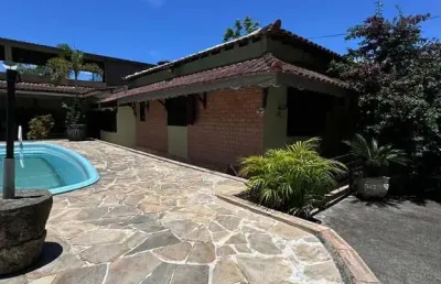 Casa com 4 quartos à venda na Rua Caridade, Taquara, Duque de Caxias
