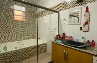 Casa com 3 quartos à venda na Rua C, Vila Santa Cruz, Duque de Caxias