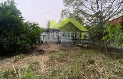 Terreno 450m² com rgi em localização privilegiada taquara