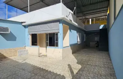 Casa com 3 quartos à venda na Rua Projetada Cinco, Chácaras Arcampo, Duque de Caxias