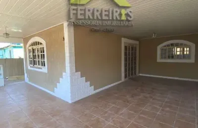 Casa com 1 quarto para alugar na Travessa Bragantino, Xerém, Duque de Caxias