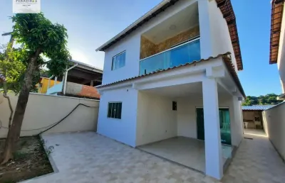 Casa com 3 quartos para alugar na Rua Romano Giácomo Dalvi, Jardim Olimpo, Duque de Caxias