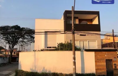 Magnífica casa junto ao bosque maia - local nobre!!