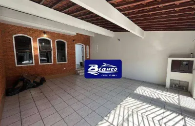 Sobradão no jardim vila galvão! 3 dormitórios sendo 1 suíte - aluguel r$ 3500,00