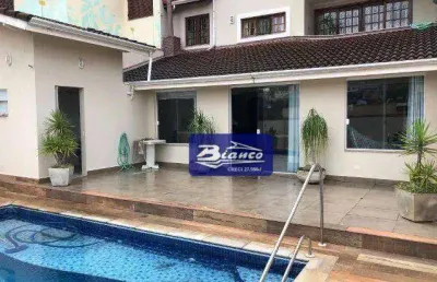 Magnífico sobrado c/ piscina - junto lago dos patos