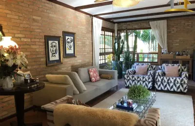 Casa com 4 quartos à venda na Rua Estados Unidos, 313, Granja Viana, Carapicuíba