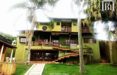 Casa com 2 quartos à venda na Rua Santo Augusto, 9, Granja Viana, Carapicuíba