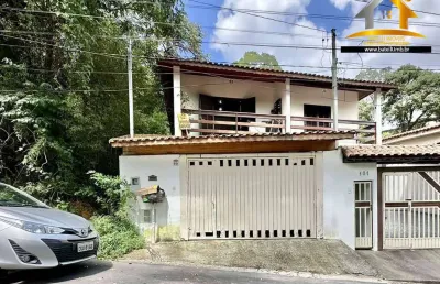 Casa com vista para área verde no jardim rebelato – cotia | batelli imóveis