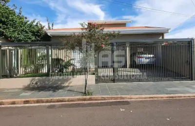 Casa com 3 quartos à venda no Jardim São Domingos, Marília 