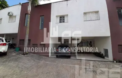 Casa com 3 quartos à venda no Marília, Marília 