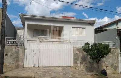 Casa com 3 quartos à venda na Rua Lourival Freire, Fragata, Marília