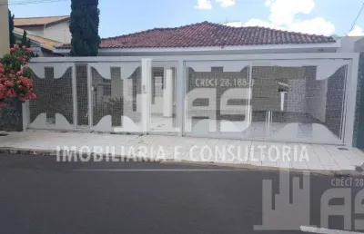 Casa com 3 quartos à venda no Centro, Marília 