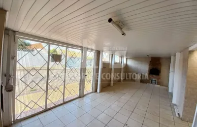 Casa com 3 quartos à venda no Jardim Vitória, Marília 