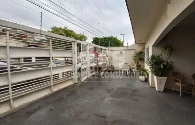 Casa com 3 quartos à venda na Rua Waldemar Pereira, Palmital, Marília