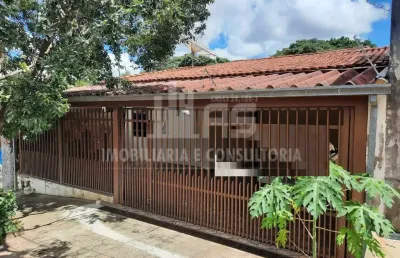 Casa com 3 quartos à venda no Parque das Acácias, Marília 