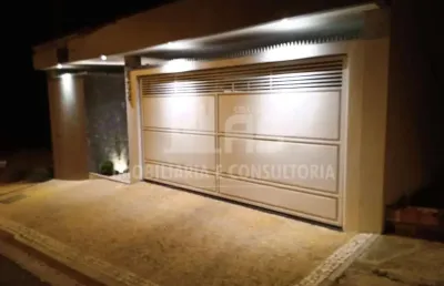 Casa de alto padrão em garça com 3 quartos e 3 banheiros.