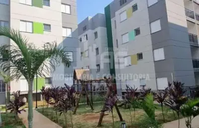 Apartamento na zona norte de marilia com 2 quartos e 1 banheiro.
