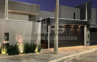 Casa com 3 quartos à venda no Marília, Marília 