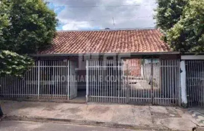 Casa com 2 quartos à venda no Jardim Edisom da Silva Lima, Marília 
