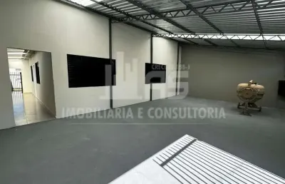 Casa a venda com 3 quartos sendo 1 suíte no bairro cavalieri