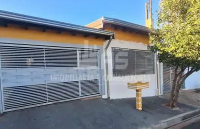 Casa à venda no bairro professor antônio da silva penteado - marília/sp