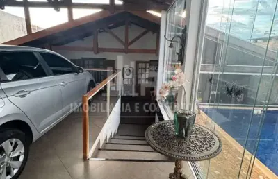 Casa com 3 quartos à venda no Ferrarópolis, Garça 