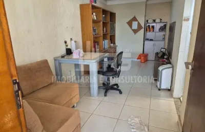 Casa a venda com 3 quartos sendo 1 suíte no jardim morumbi