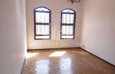 Casa à venda com 5 quartos sendo 1 suíte no fragata.