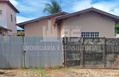 Casa com 2 quartos à venda no Labienópolis, Garça 