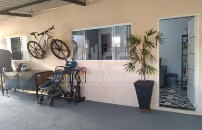 Casa a venda com 2 quartos no jardim santa antonieta