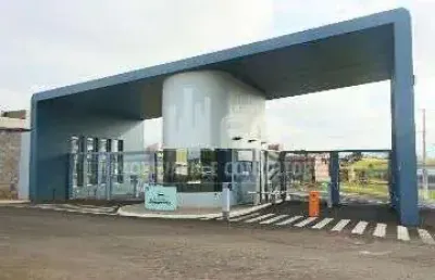 Casa a venda com 4 quartos sendo 2 suítes no condomínio recanto das esmeraldas ii