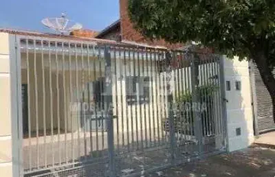 Casa à venda no bairro jardim adolpho bim - marília/sp