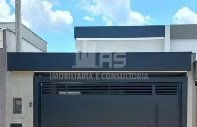 Casa a venda com 03 quartos sendo 01 suíte no jardim maria martha