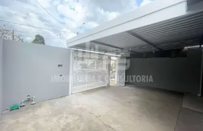 Casa á venda com 2 quartos e 1 banheiro no parque nova almeida.