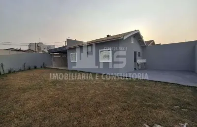 Casa com 2 quartos à venda no Osvaldo Fanceli, Marília 